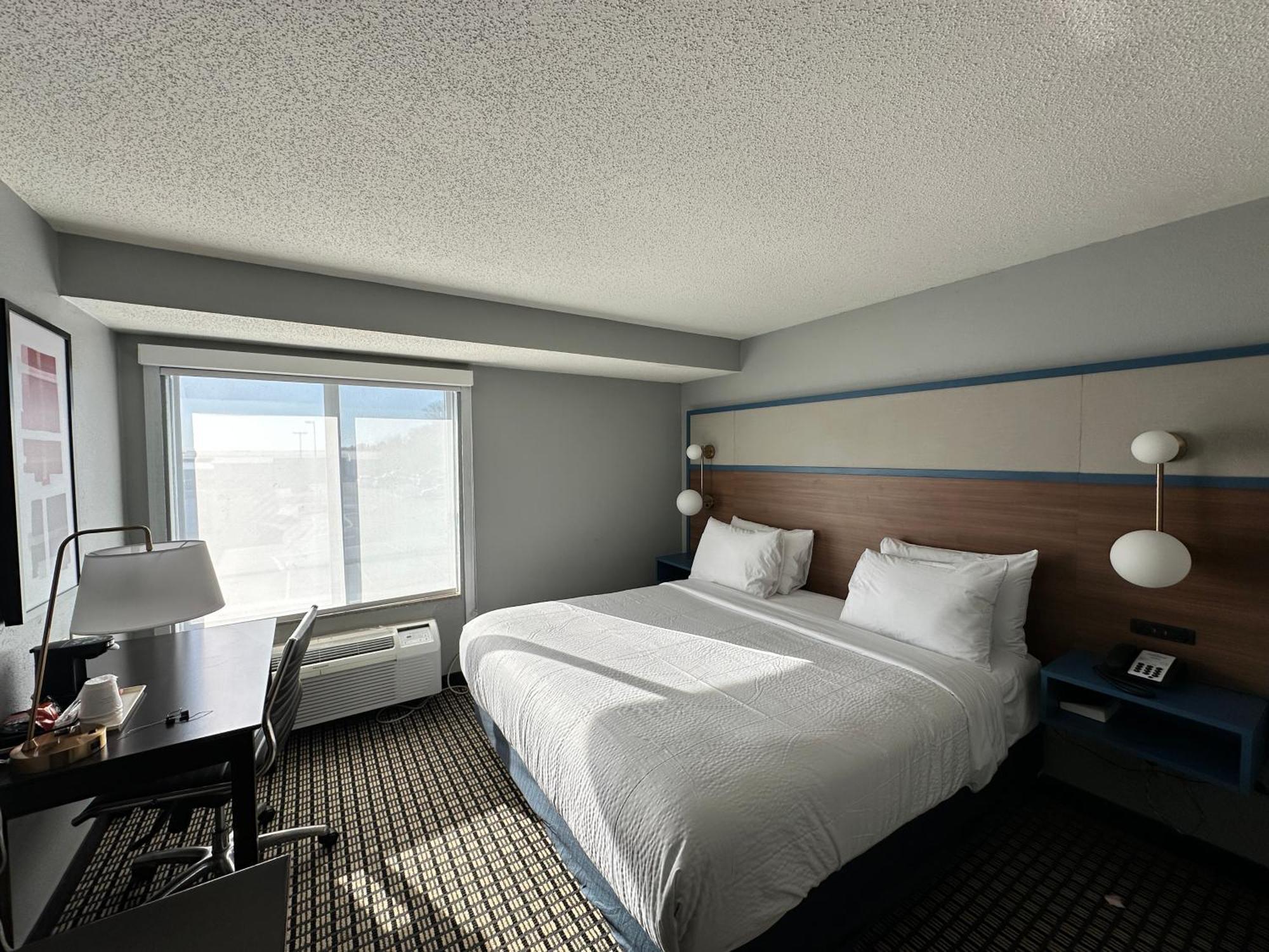 Americinn By Wyndham Reedsburg Exterior photo